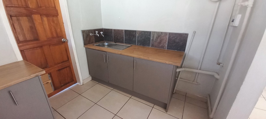 To Let 2 Bedroom Property for Rent in Loch Athlone Free State
